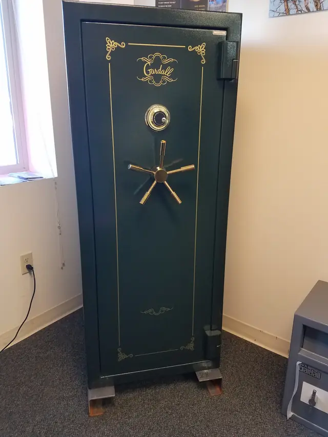 Safe service and combinations